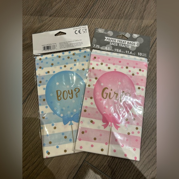 Gender reveal balloon and confetti + treat bags 🍼🧸👧 - Picture 2 of 2